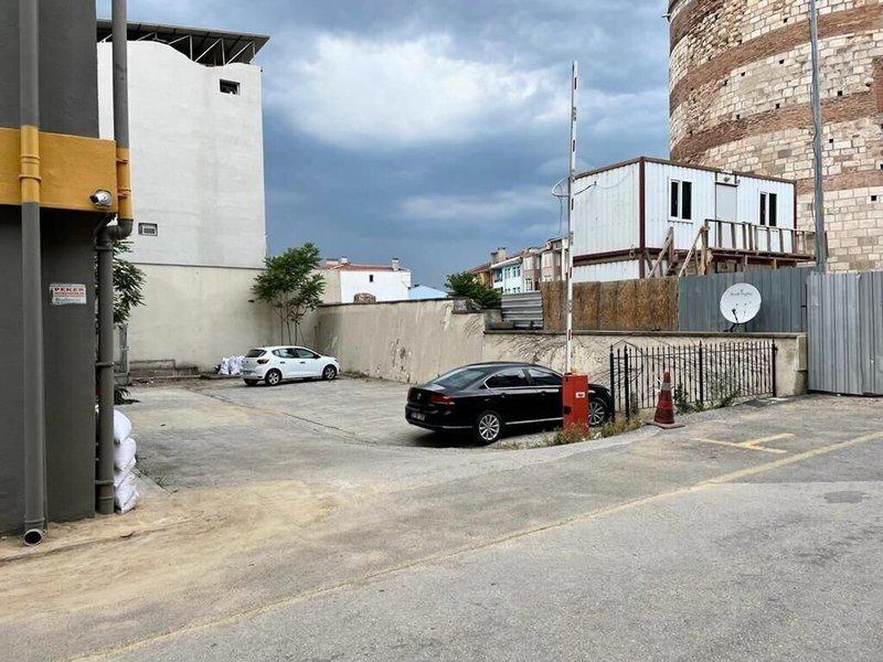 D8B03C124582403D7596C741D9DBA440