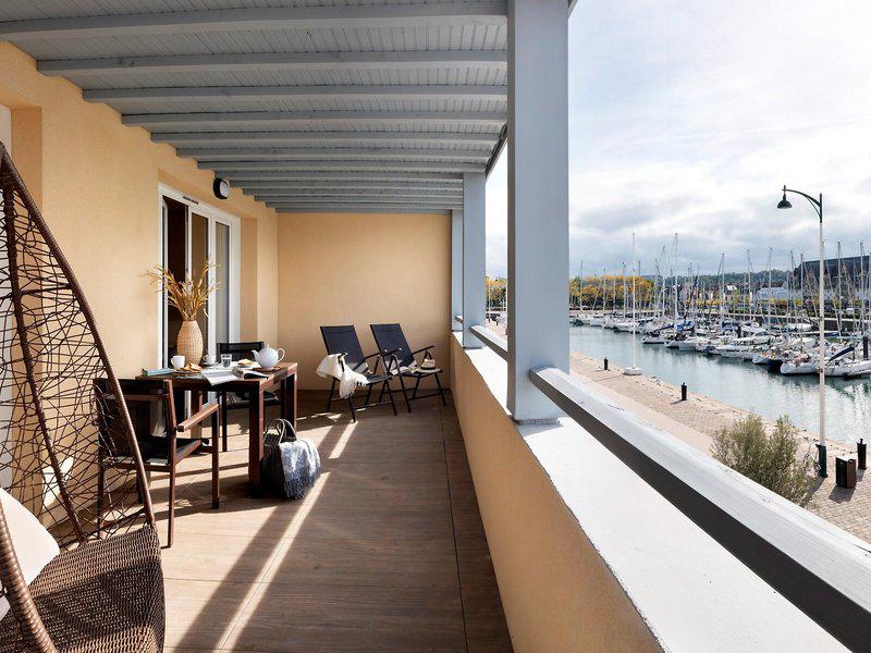 0E3DE4785489A22D6985CB0063363A9C