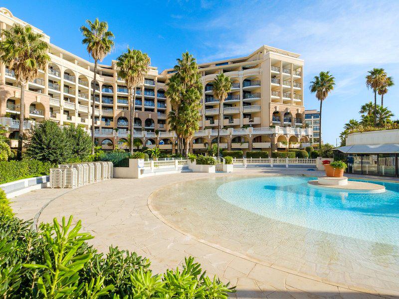 ADE73E801FD572A6A292C3C3AA8B4E10