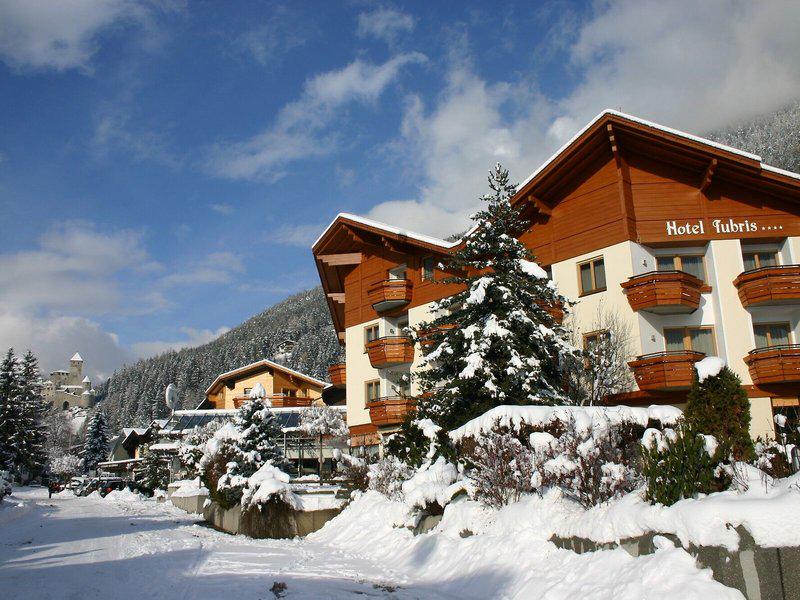 28A777C664F3523BE0FA3B3D07B51F00