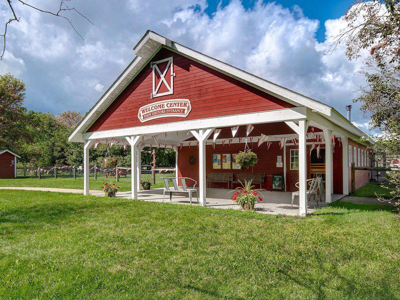 33B1D97C84AD9AEE220D5A5E7162F1F2