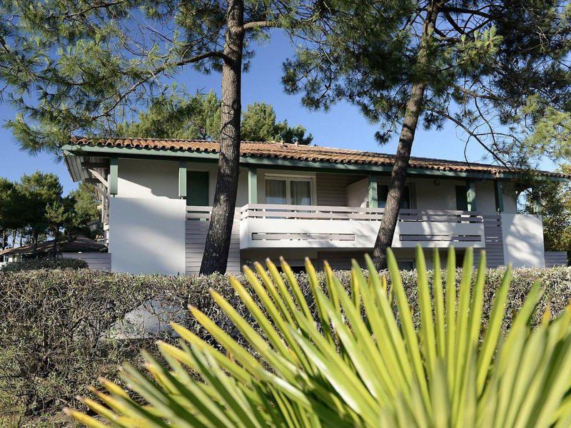 D2AF38CE8F0374BBF7D0DD4D4A1238E7