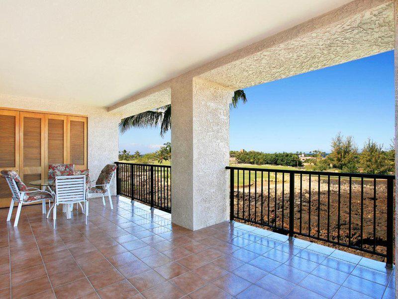 EF02CA4BD3228251E109AD91B7A417AB