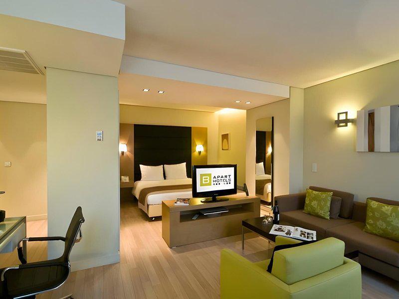 B9E2122BECED3A69C29E5602F7B7A25E