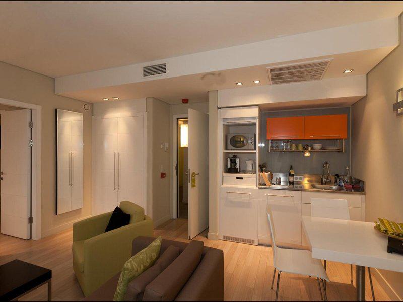 90633F3AE445E0B9A5655917C0CB93BD