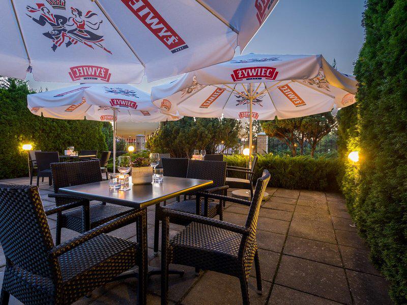 748DC9BD66810F4731965F3DE8FA5EF5