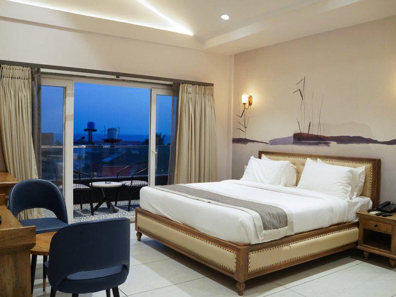 CBC84CBBC940E4EDBF2EEE32383E7957