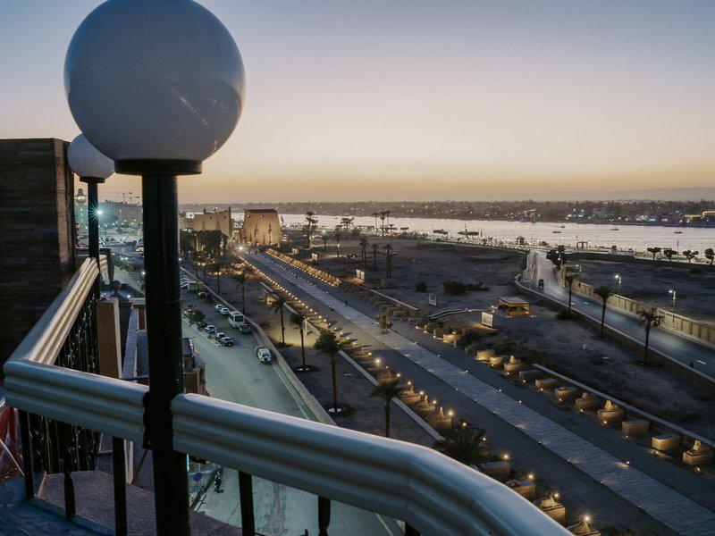 606A21CD8A9432B02632E3322089647E