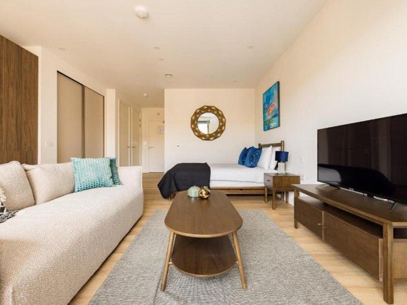 320329E7BFF3AB614BD4BE6ED7EDAF97