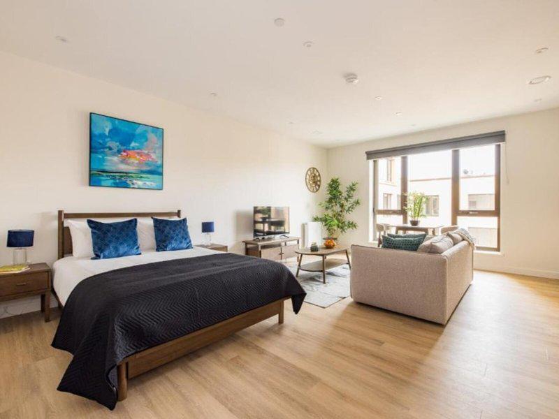 FFAE1F457131A9D933E4A459B669DB13