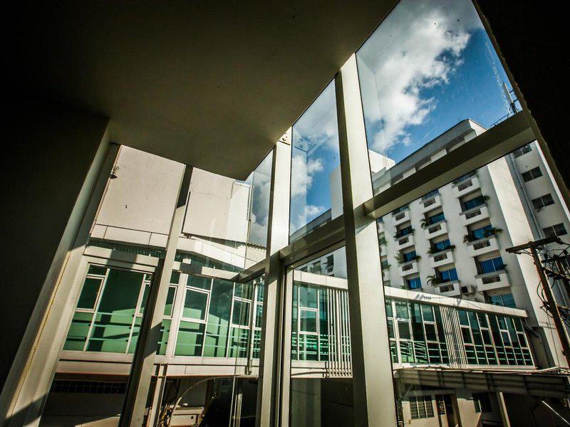 ED4C84C300DF85AC9401C7717879F839