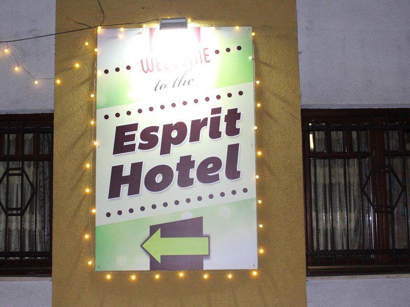 65B0DD5B390995C0C7AE58C2596FDB90