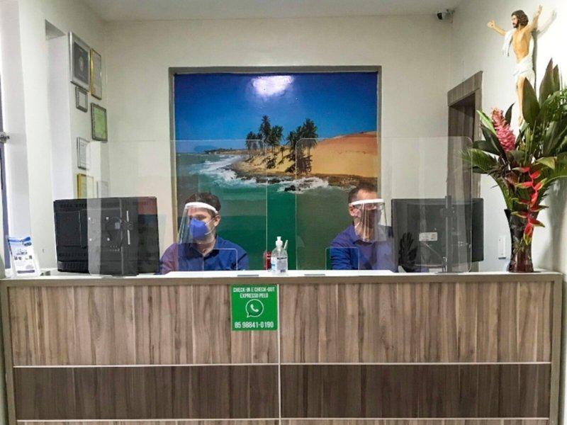 01F8E84FF2E19EF37674DA57A1810563