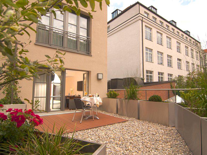 D2D457BEC5E9A82CEC204AD8FBCCFDDB