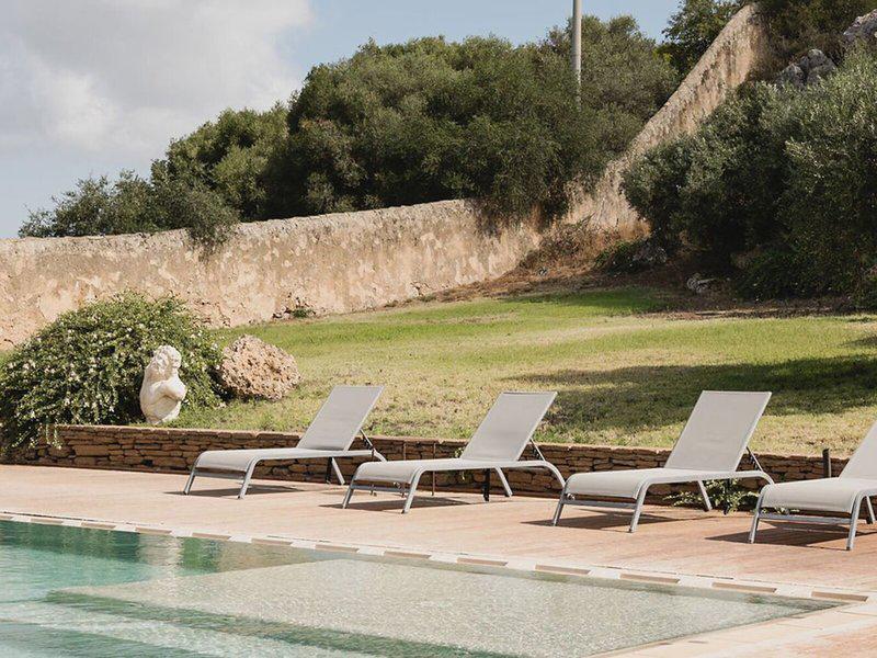 A3B9DC885C9930FC7C191D9DEA444F18