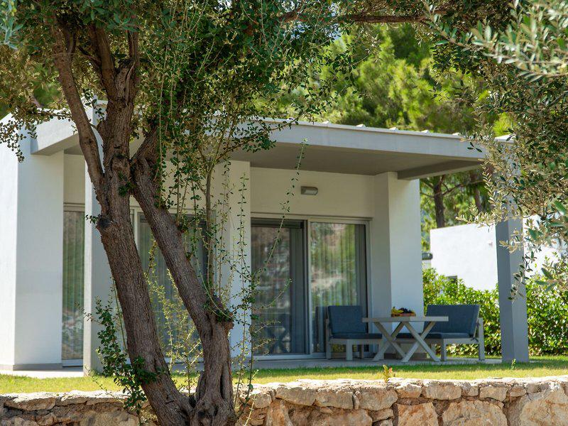 16A35F9EB446737A6828E295D8933C5F