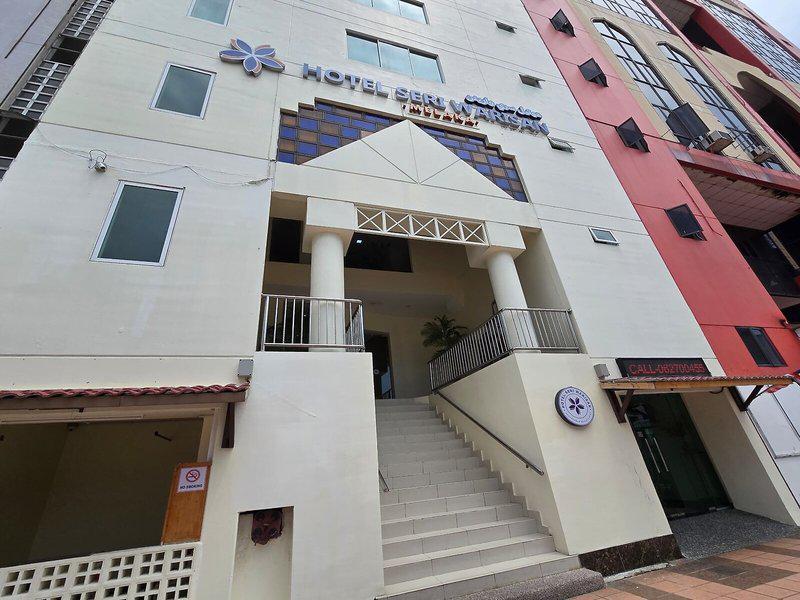 480898D590DA6D9384B0EFB2036F5135