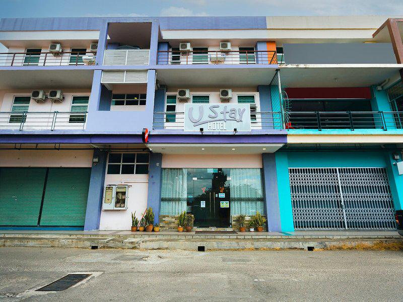 00E12168CEEF7927FEE11B25D89859A0