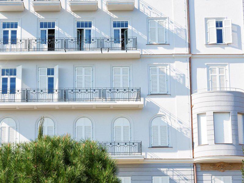 ADC34445EA19EE1718857ADF7004957D