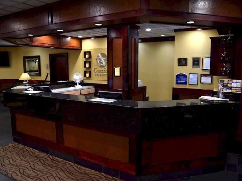 107DC83EFC650A7092DA9EF8DC7B9DA8