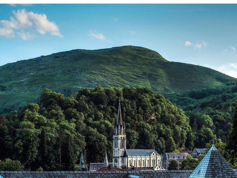 BE9FF722D1F7A39E65CFD4AD16D0AF1A