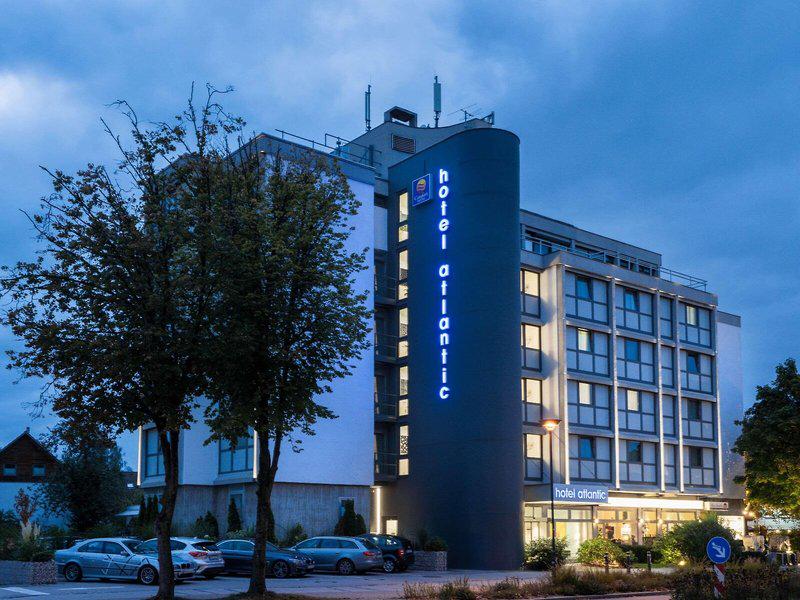 22EFBD3827B134DF6C754A993D7B5D3E