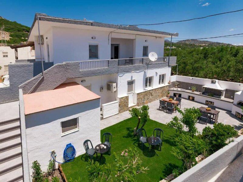 43AA0BDA119A2B3E56A5888E485FCC22