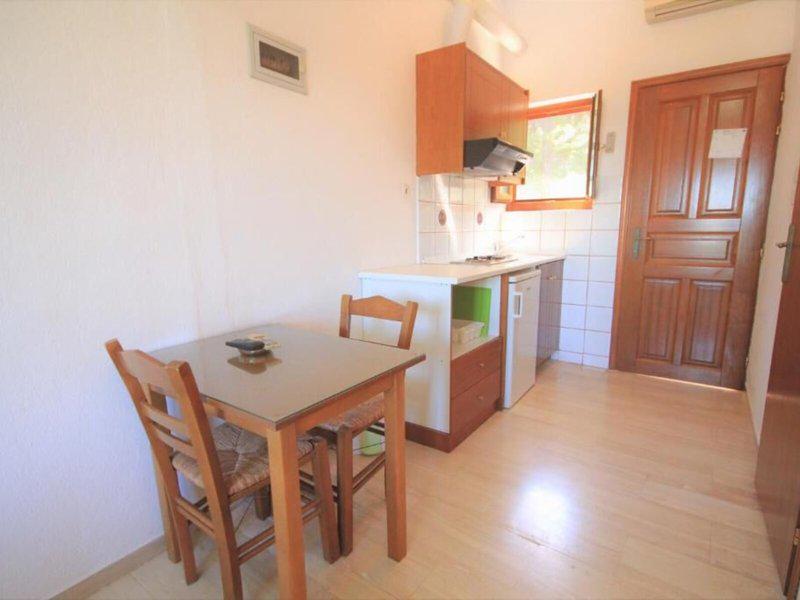 37F5AFC935976027443F54CD630805F2