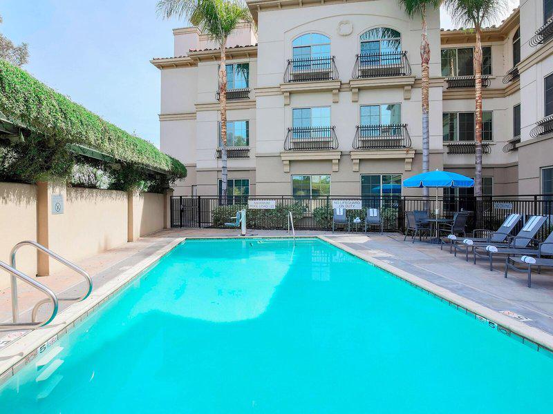 FBC75BB9D75E5753404A6F2EAA71C2FC