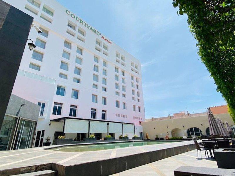 AAFD0D7C2E1DD7E6C57BE7F00699EA7F