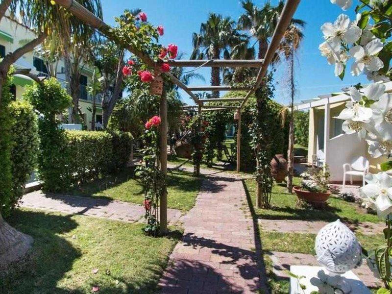 1ED4627B270A1DAE4B8A9AE82EC13A77