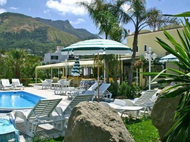 2E11D6F72803D60741DADE0F255E9B8A