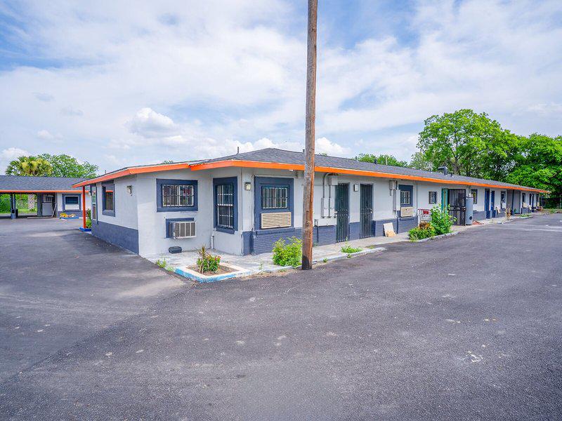 F981FC79134395CFB11CF57A1F1E02B3