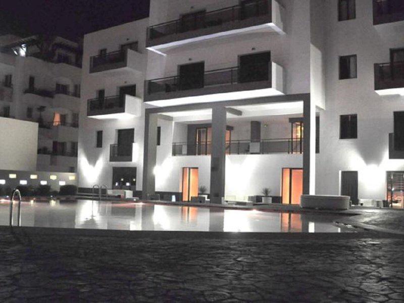 3E666252D14677DD561A8031736CD58C