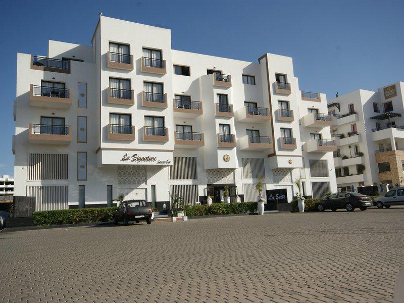 E596E4167E6148A239BC225B472FBF32