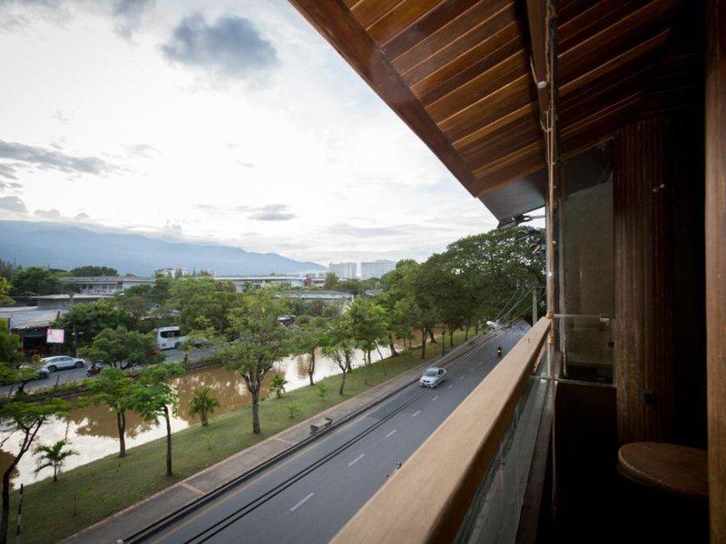 B76B5D680143F05832C6E91F76E4E992