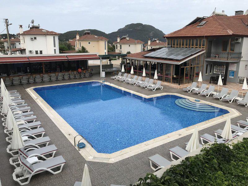 8DAB7C69B8E4E9970EA4DDD35930CBA6