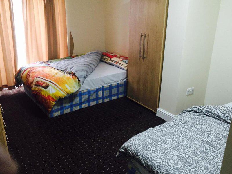 D9487047FAB837734E449B5BE7F7D153