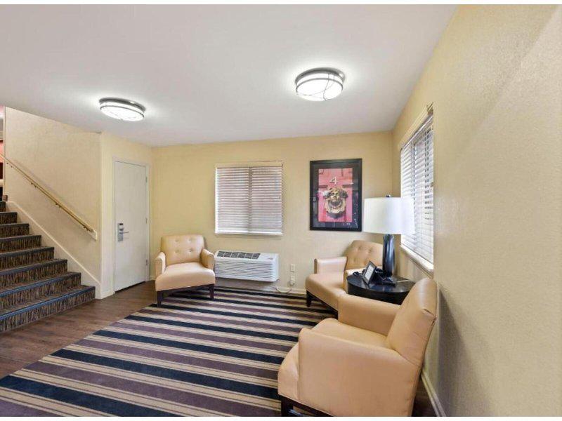 932D3096230C5245FD3A1CBEBF963D85