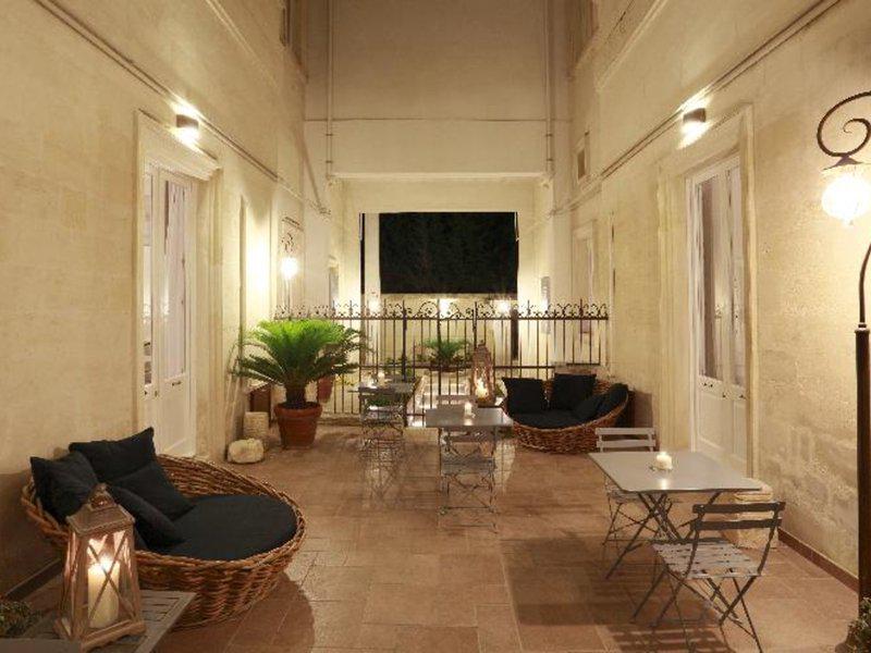 737A2A5B33BB9BD209D76F27DA90A8C2