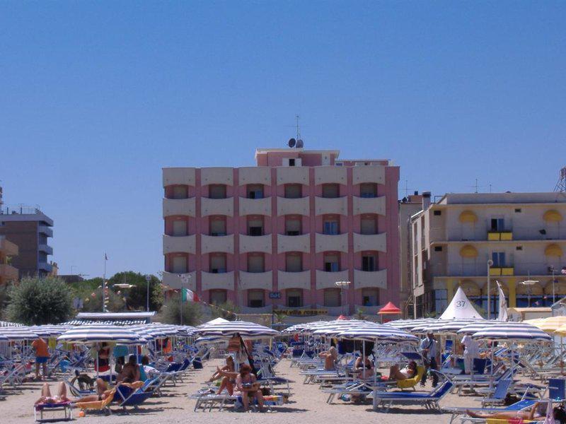 82B5A1C8A20E4F069F843EF0A6E561DD