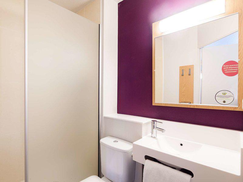 55D746A48C8A81EEF2720045B1542405