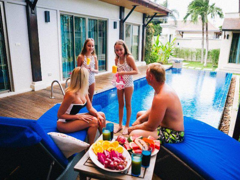 28407CB45D7D83E35A2B2E1977005249