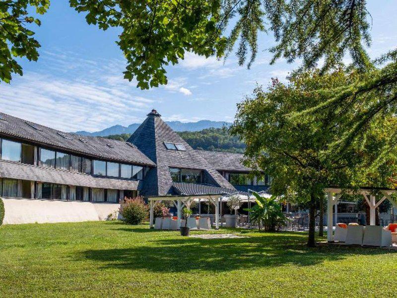 9DE3D490E54C01DEF839429A81A0C907