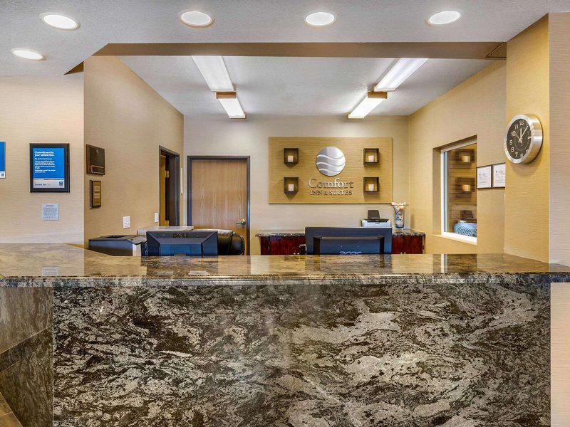 2CE8E3A3FC44C0A05E0C967C5CED8024