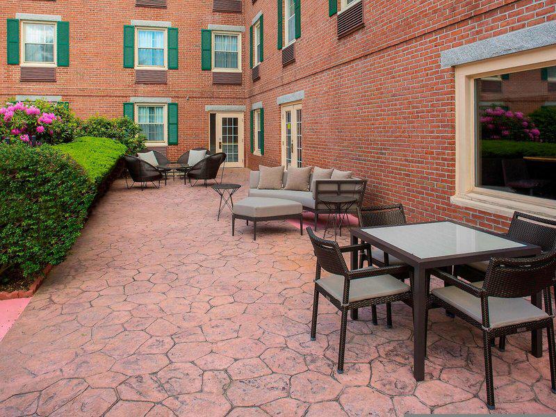 C4F1C613136E412F0F0921BFAD2AF396