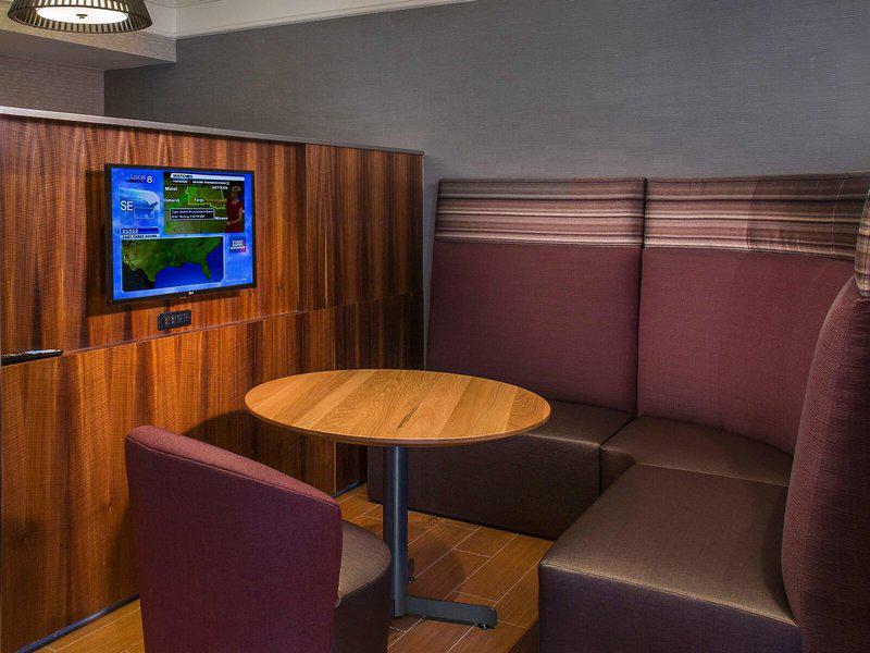 2CBC013A4CD49B3CB483DD347D9898DC