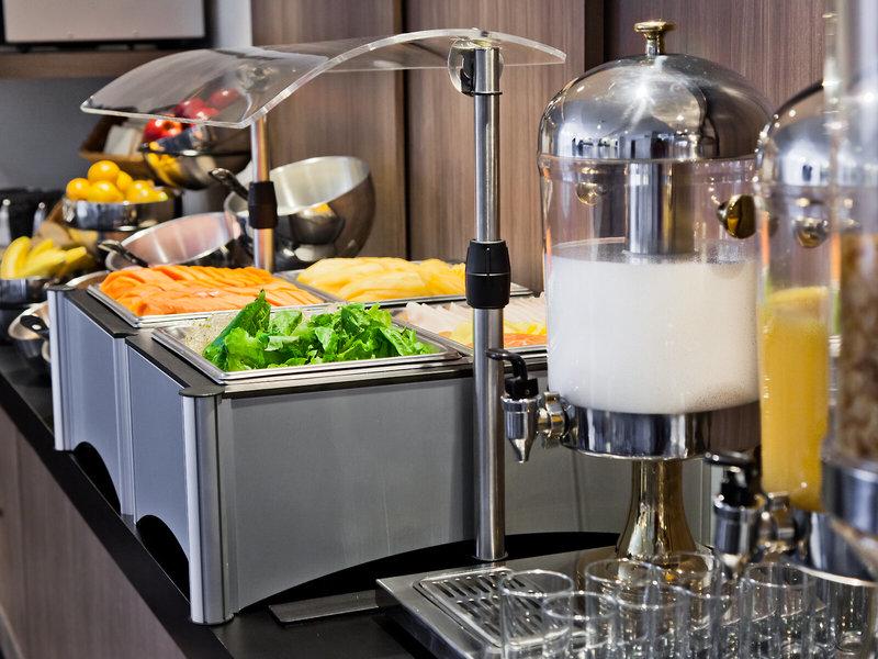 594D5EE41B42C7D6FD0609B5B7124483