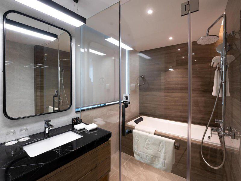 1071AA166FB28DBE22A8E6AF4C7F9BFF