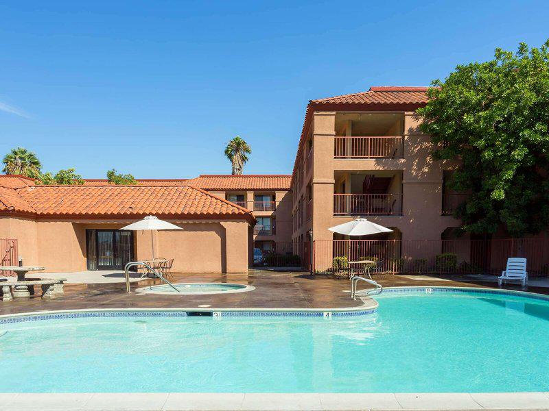 D91CA4D3F1A1A5FD680828E1B8F1072F